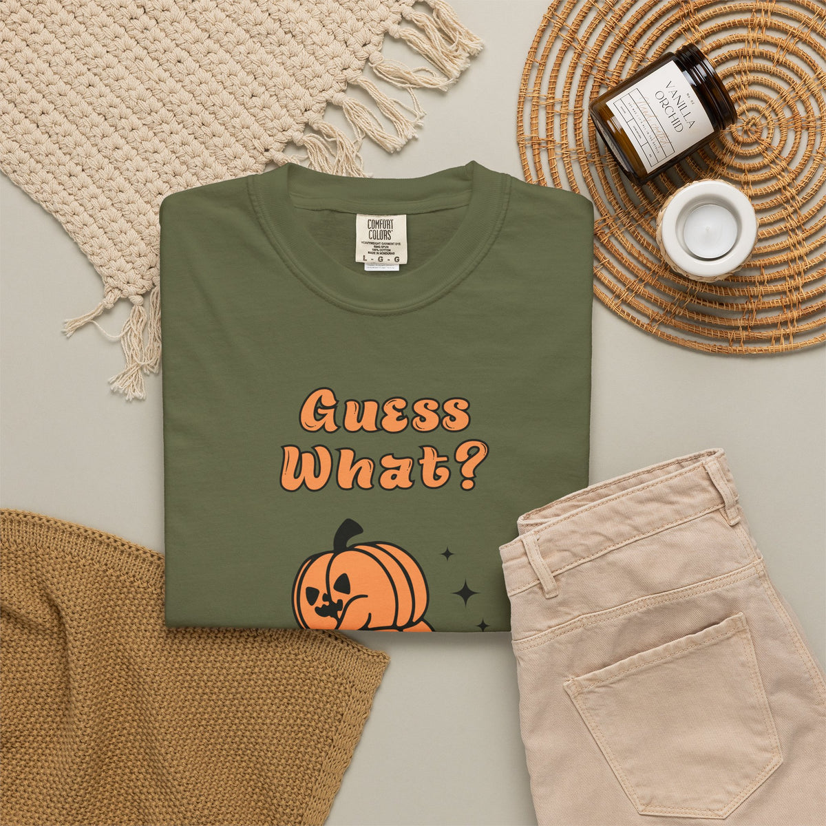 Halloween Pumpkin Shirt - "Guesss What? Pumpkin Butt" Cute Retro Graphic Tee