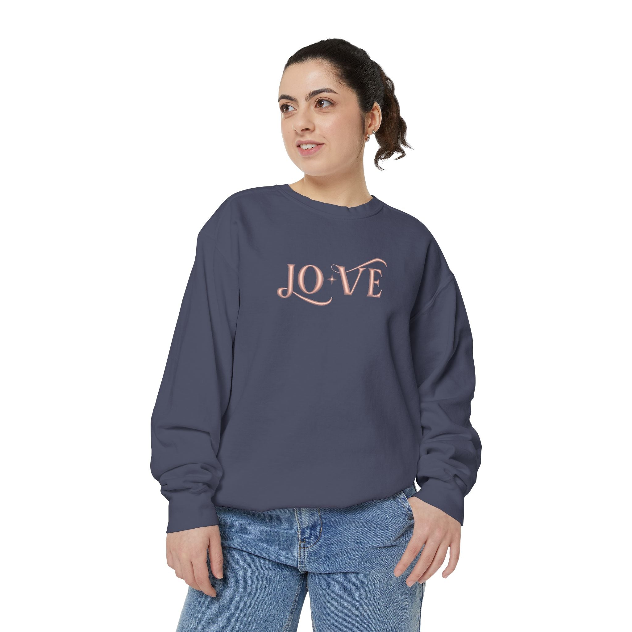 Feel the Love Sweatshirt | Calligraphy Valentines Love Sweatshirt | Bride gift| Brides Maid gift | Love sweatshirt