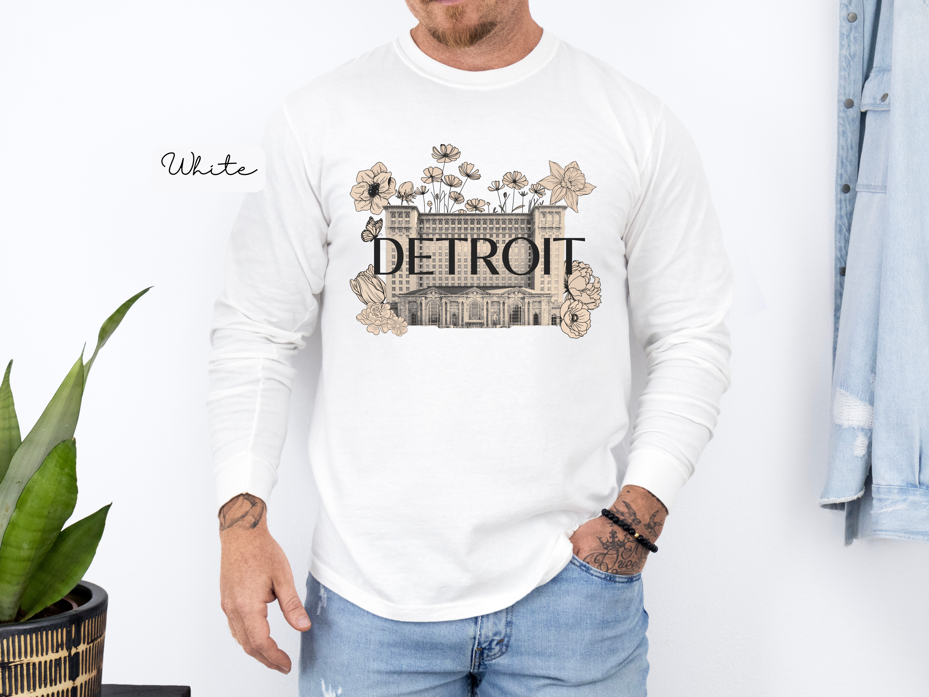 Beautiful Detroit Vintage Floral Train Station Long Sleeve T-Shirt