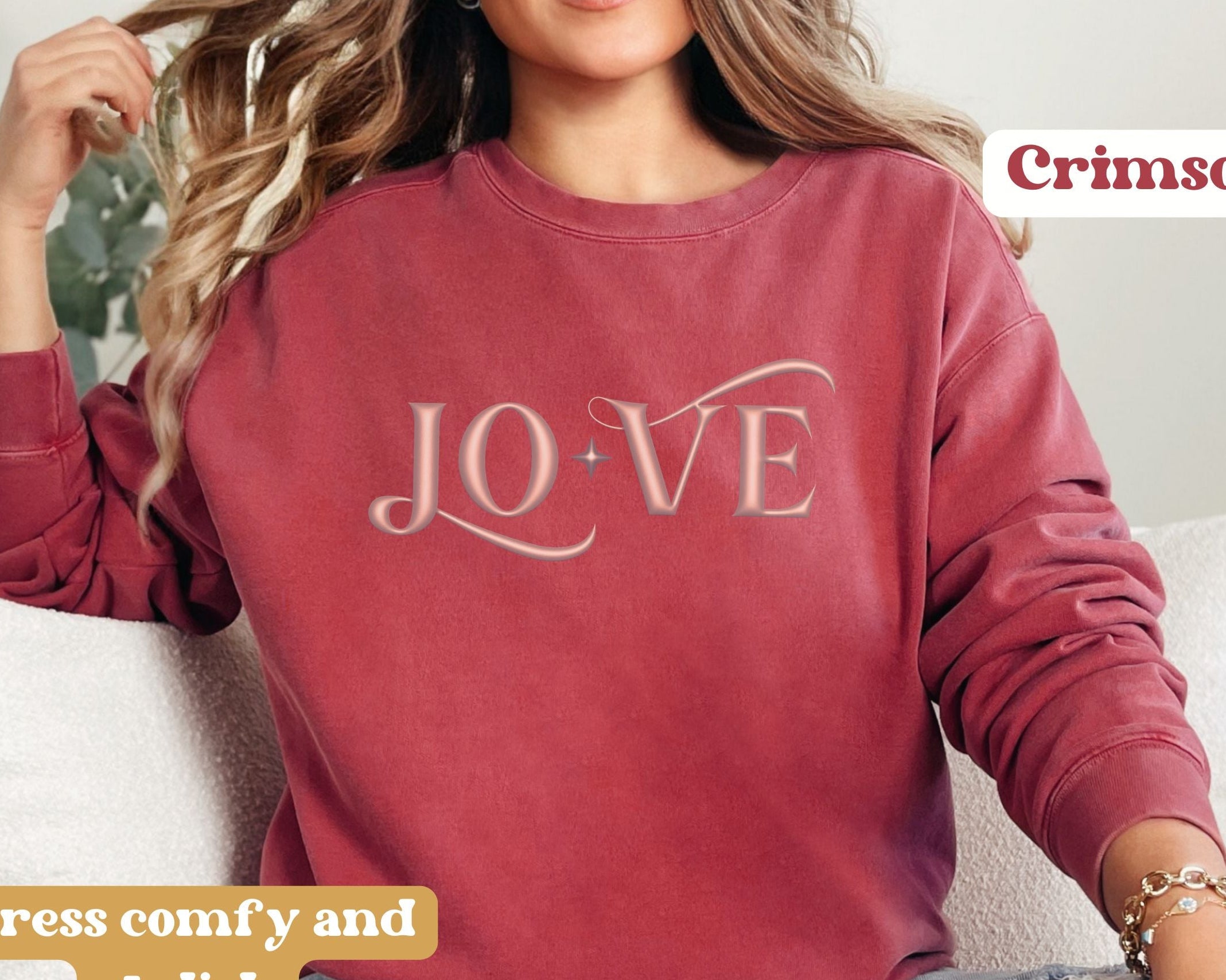 Feel the Love Sweatshirt | Calligraphy Valentines Love Sweatshirt | Bride gift| Brides Maid gift | Love sweatshirt