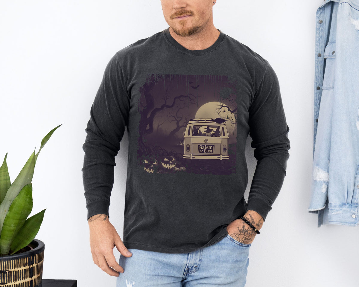 Vintage Salem or Bust Halloween Long Sleeve Tshirt | Spooky original design Long Sleeve