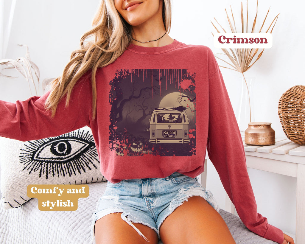 Vintage Salem or Bust Halloween Long Sleeve Tshirt | Spooky original design Long Sleeve